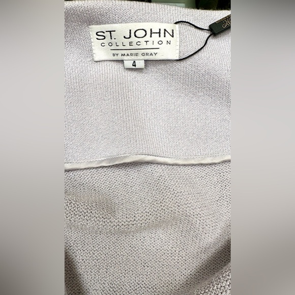 St. John collection by Marie Gray size 4 - Picture 6 of 6